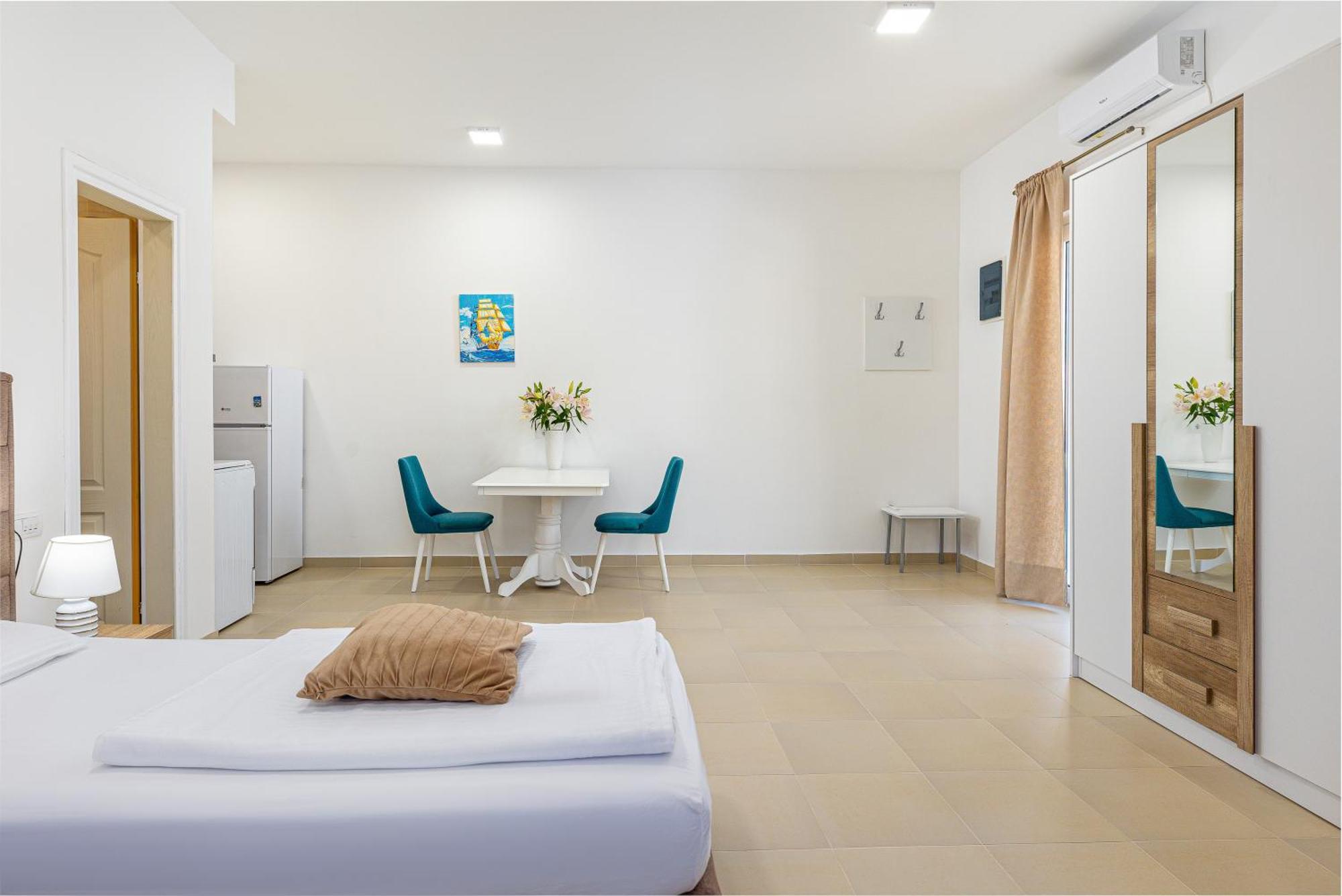 Apartments Lustica Radovici Ruang foto