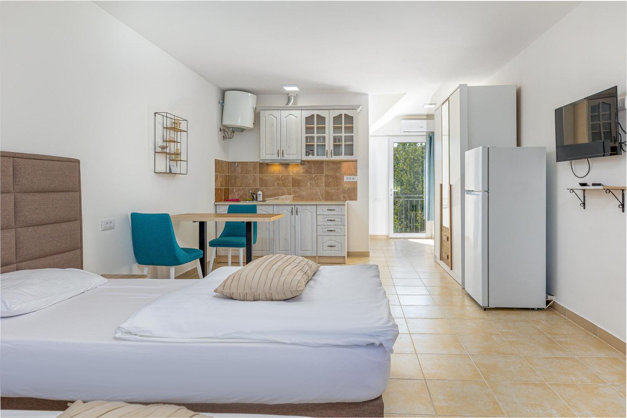 Apartments Lustica Radovici Ruang foto